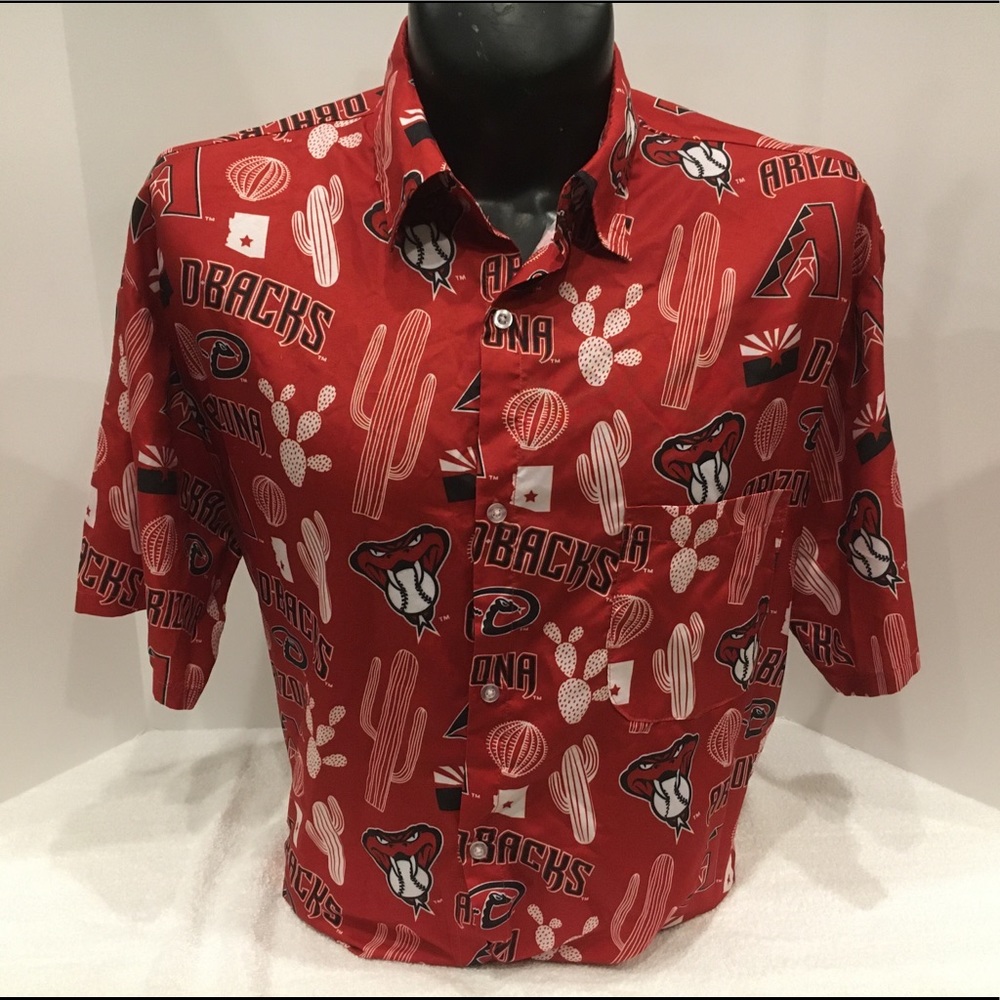 Men’s MLB Arizona Diamondbacks button down shirt